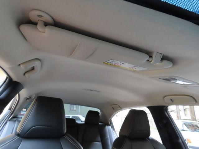 Toyota ALTIS  第15張相片