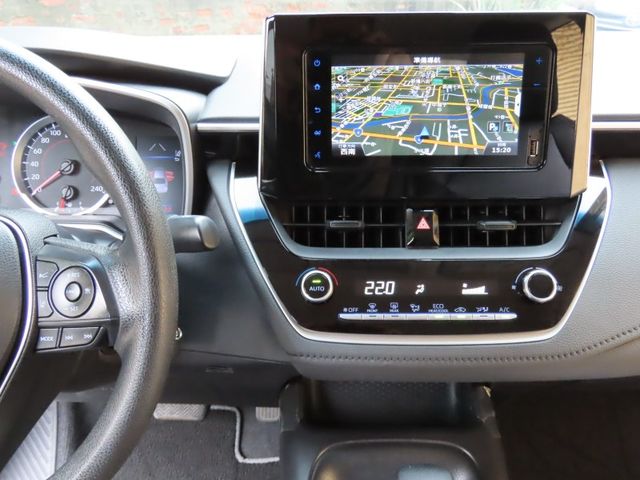 Toyota ALTIS  第17張相片