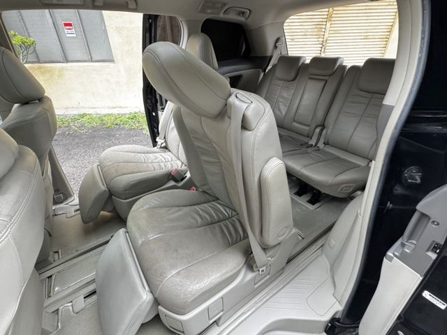 Toyota Previa  第14張相片