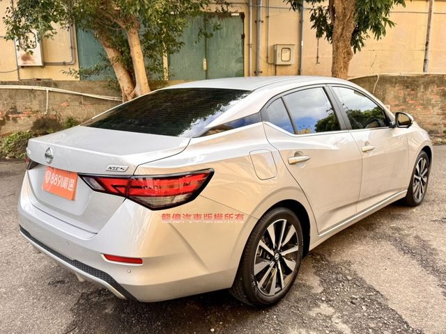 Nissan Sentra  第2張相片