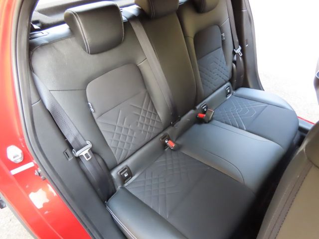 Nissan Juke  第14張相片