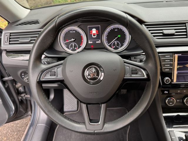Skoda Superb  第16張相片