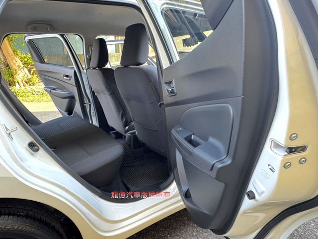 Suzuki SWIFT  第8張相片