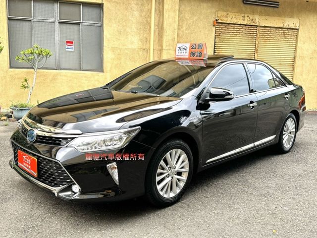Toyota Camry  第1張相片