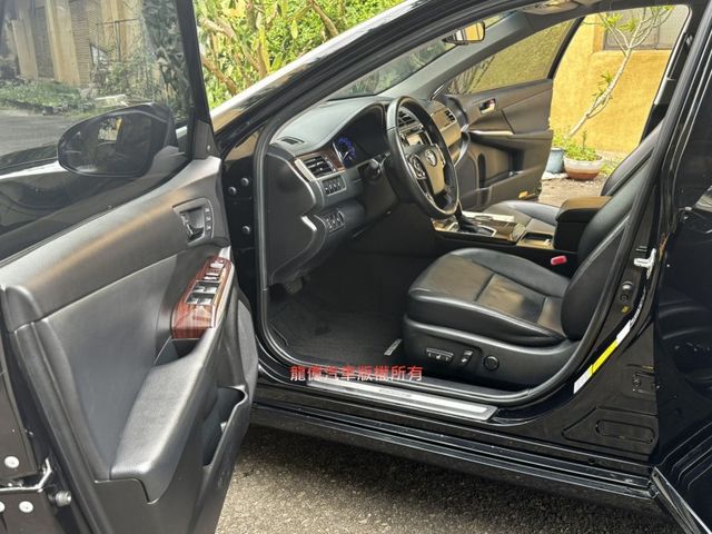Toyota Camry  第5張相片