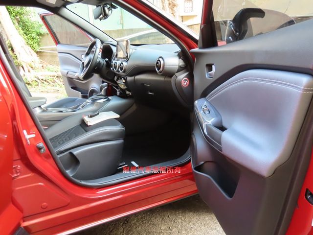 Nissan Juke  第9張相片