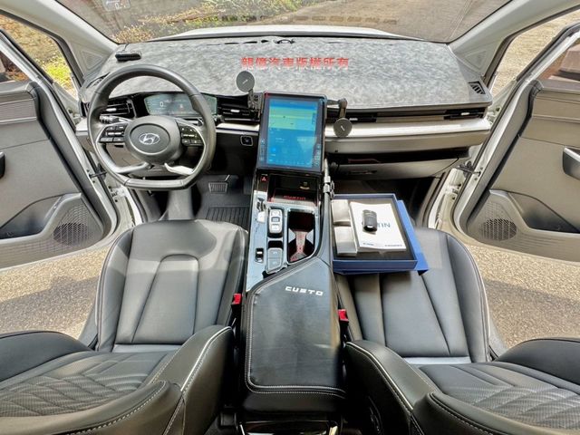 Hyundai Custin  第3張相片