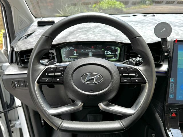 Hyundai Custin  第16張相片