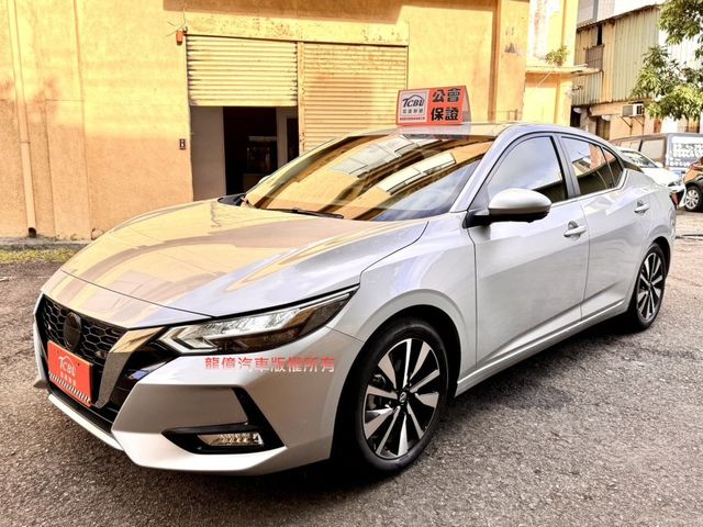 Nissan Sentra  第1張相片