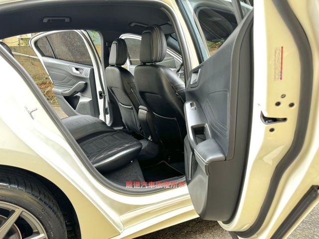 Ford/福特 Focus  第8張相片