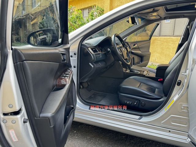 Toyota Camry  第5張相片