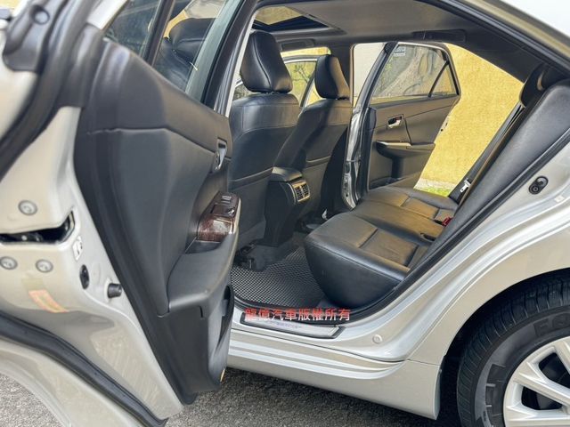 Toyota Camry  第6張相片