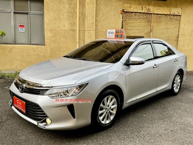 Toyota Camry  第1張相片