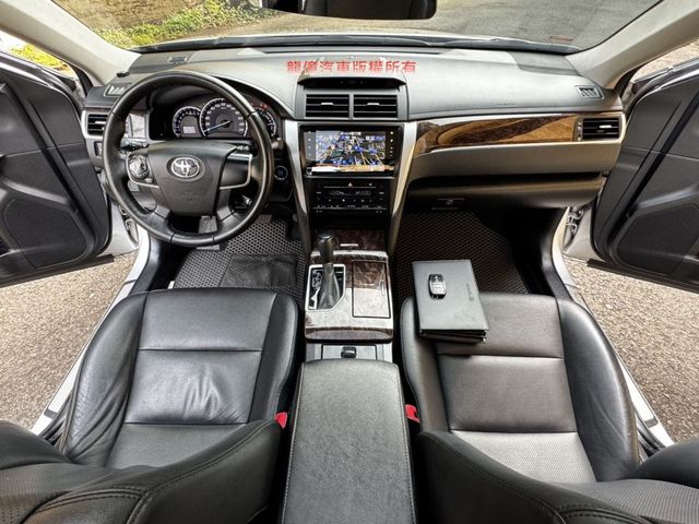 Toyota Camry  第3張相片