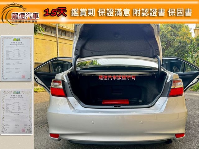 Toyota Camry  第7張相片