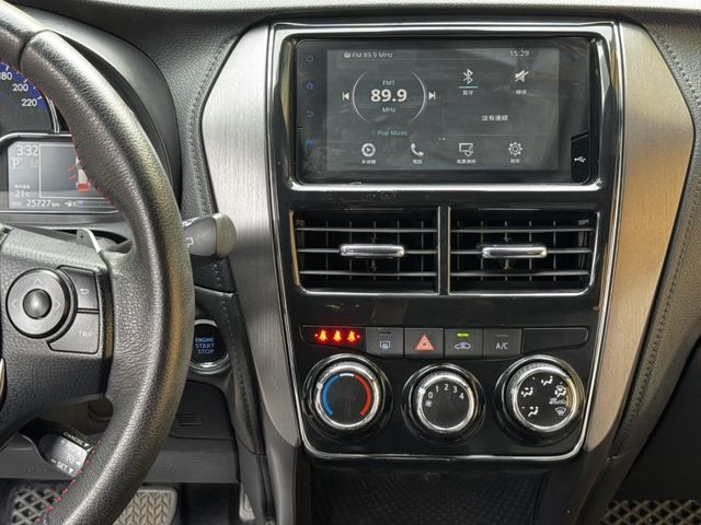 Toyota Yaris  第18張相片