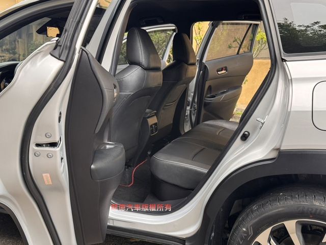 Toyota Corolla Cross  第6張相片