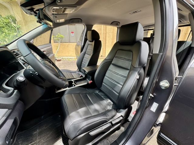 Honda CR-V  第14張相片