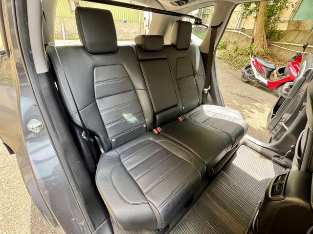 Honda CR-V  第16張相片