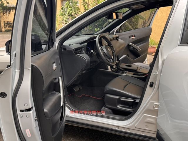 Toyota Corolla Cross  第5張相片