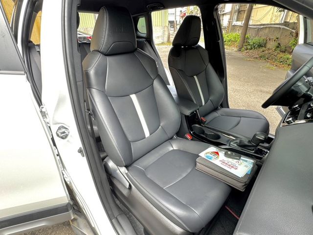 Toyota Corolla Cross  第13張相片