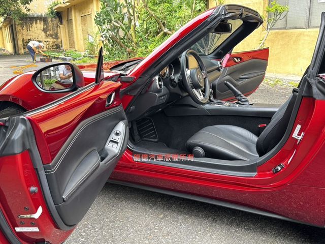 全車原版件MX5小改款RF旗艦版23年式盲點車偏循跡BOSE音響184匹原廠保養  第5張相片