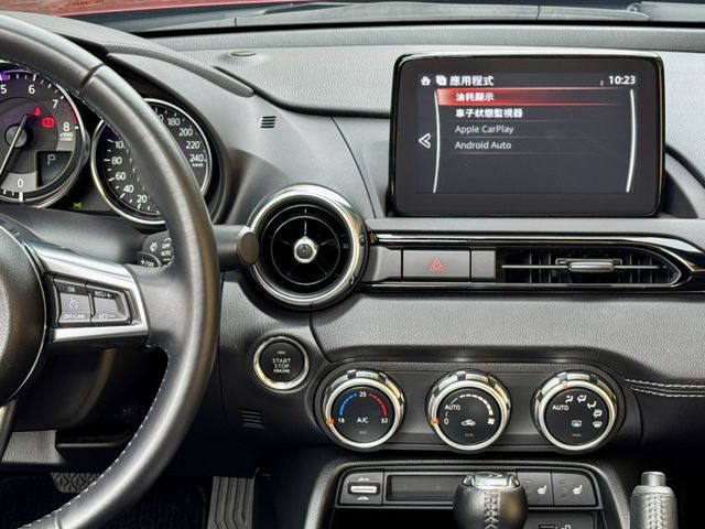 全車原版件MX5小改款RF旗艦版23年式盲點車偏循跡BOSE音響184匹原廠保養  第16張相片
