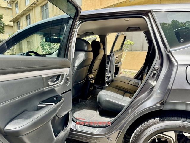 Honda CR-V  第6張相片