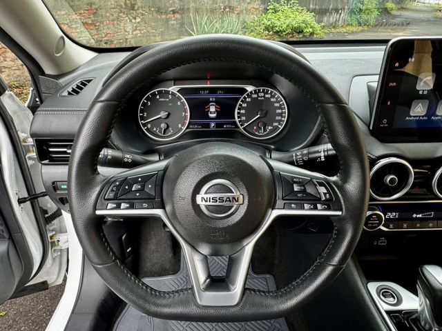 Nissan Sentra  第17張相片