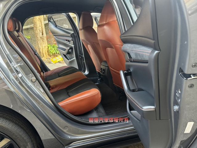 全車原版件25年式全速域跟車盲點車道維持BOSE音響抬頭循跡7安影音赤陶紅電動椅  第8張相片