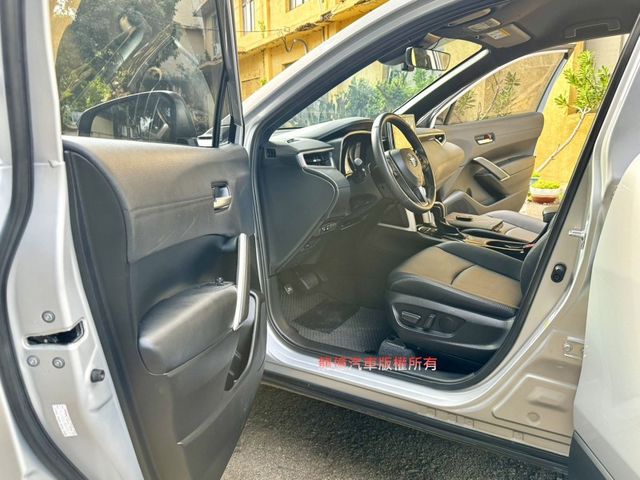 油電旗艦版24年式自動跟車盲點煞停車道維持7安iKEY循跡環景電動椅電尾原廠保固  第5張相片