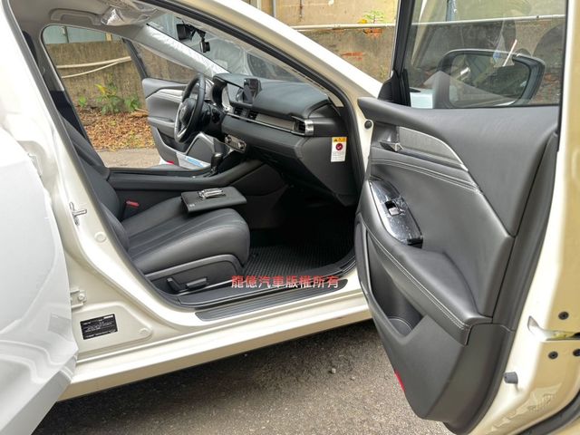 Mazda Mazda6  第9張相片