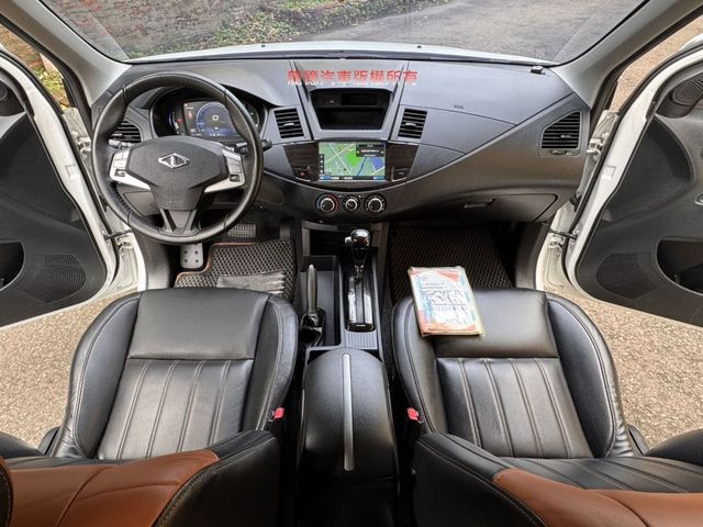 Mitsubishi Zinger  第13張相片