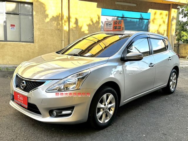 Nissan Tiida  第1張相片