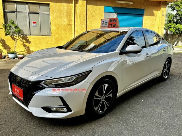 Nissan Sentra  第1張相片