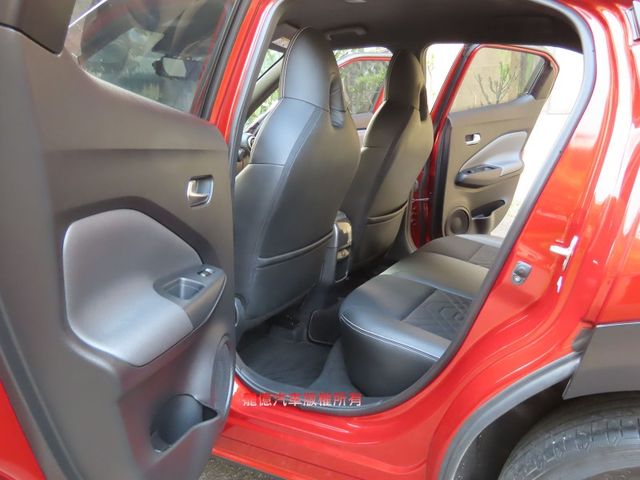 Nissan Juke  第11張相片