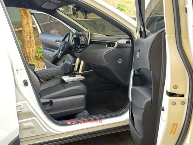 Toyota Cross  第13張相片