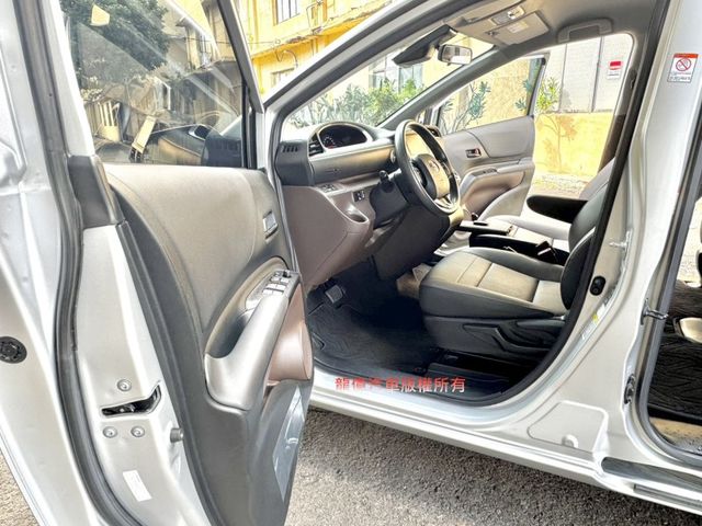 Toyota SIENTA  第9張相片