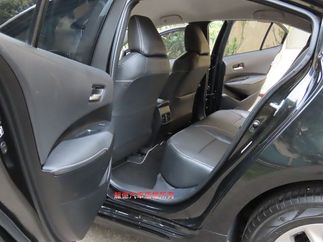 Toyota ALTIS  第9張相片