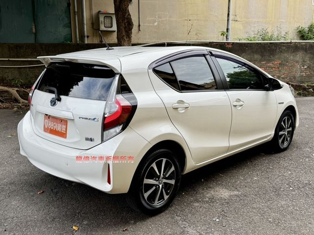 Toyota Prius  第6張相片