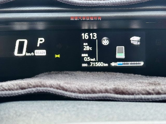 Toyota Prius  第8張相片