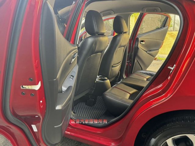 Mazda Mazda2  第9張相片