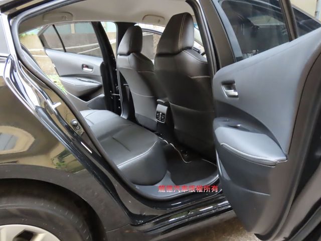 Toyota ALTIS  第10張相片