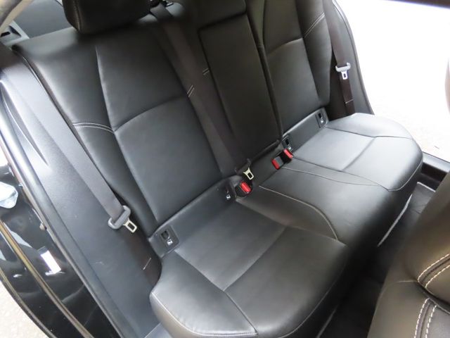 Toyota ALTIS  第15張相片