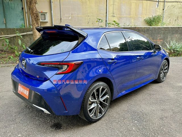 Toyota Auris  第5張相片