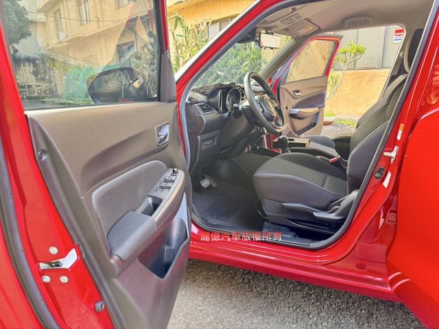 Suzuki SWIFT  第8張相片