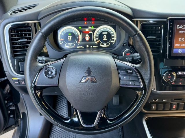 Mitsubishi Outlander  第19張相片