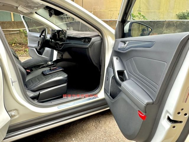 Ford/福特 Focus  第12張相片