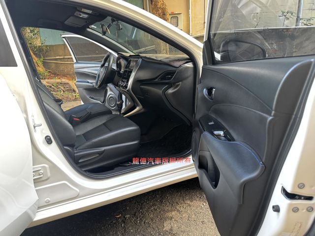 Toyota Yaris  第12張相片