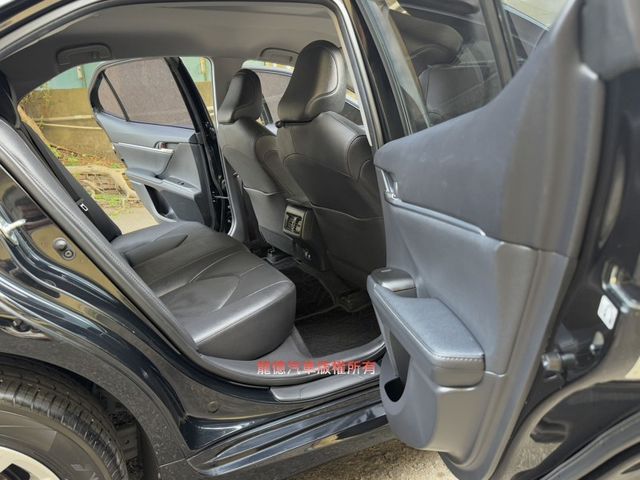 Toyota Camry  第11張相片